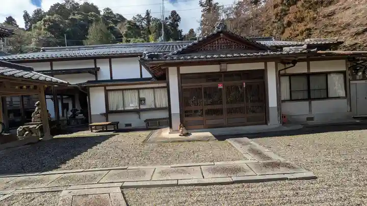 飯室谷不動堂 長寿院(滋賀県)