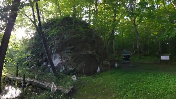 大沼駒ケ岳神社(北海道)