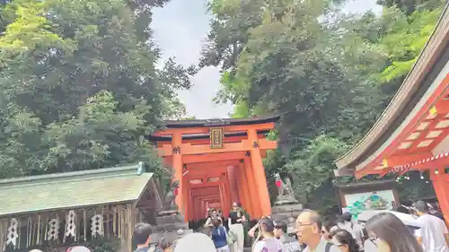 伏見稲荷大社 奥社奉拝所(京都府)