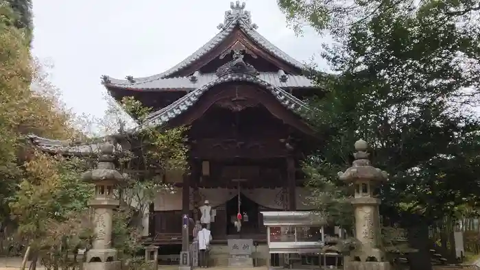 仙遊寺の本殿