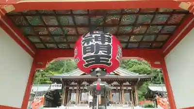 門戸厄神東光寺の山門・神門