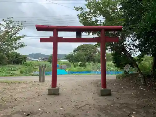 御霊大権現の鳥居