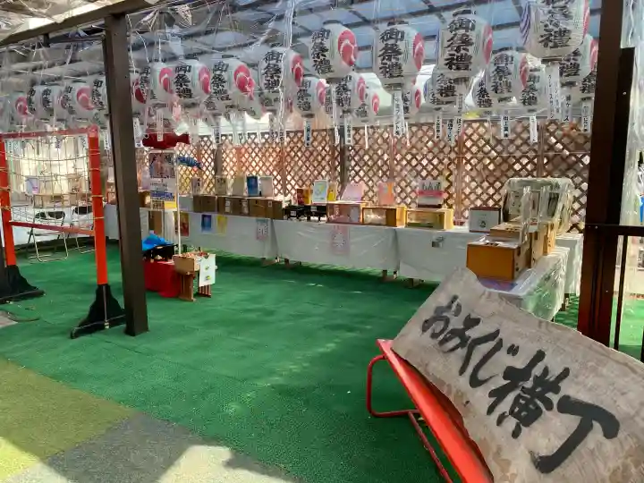 白崎八幡宮の{uncategorized: "未分類", other: "その他", undefined: "問題あり", building: "その他建物", grave: "お墓", sacred_gate: "鳥居", guardian: "狛犬", statue: "像", buddha: "仏像", history: "歴史", nature: "自然", garden: "庭園", animal: "動物", pagoda: "塔", temizu: "手水舎", mountain_gate: "山門・神門", sanctuary: "本殿・本堂", subordinate: "末社・摂社", art: "芸術", scenery: "景色", jizo: "地蔵", ema: "絵馬", goshuin: "御朱印", omikuji: "おみくじ", items: "授与品その他", amulet: "お守り", goshuincho: "御朱印帳", eats: "食事", festival: "お祭り", votive_dance: "神楽", shichigosan: "七五三参", wedding: "結婚式", experience: "体験その他", initially: "初詣", around: "周辺", anti_infection: "感染症対策"}