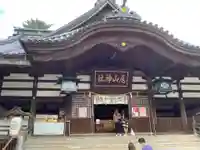 尾山神社の本殿・本堂
