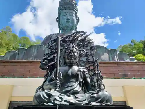 青龍寺(昭和大仏)(青森県)