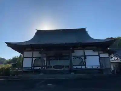 新宮寺の本殿・本堂