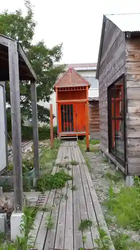 正一位キュウビ稲荷神社の本殿