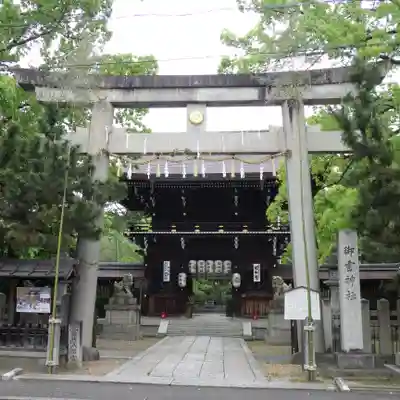 御霊神社(上御霊神社)の鳥居
