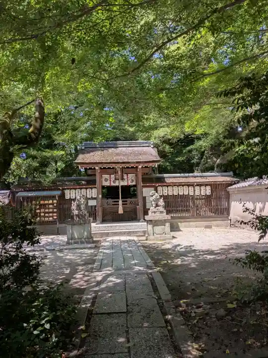 宗像神社の{uncategorized: "未分類", other: "その他", undefined: "問題あり", building: "その他建物", grave: "お墓", sacred_gate: "鳥居", guardian: "狛犬", statue: "像", buddha: "仏像", history: "歴史", nature: "自然", garden: "庭園", animal: "動物", pagoda: "塔", temizu: "手水舎", mountain_gate: "山門・神門", sanctuary: "本殿・本堂", subordinate: "末社・摂社", art: "芸術", scenery: "景色", jizo: "地蔵", ema: "絵馬", goshuin: "御朱印", omikuji: "おみくじ", items: "授与品その他", amulet: "お守り", goshuincho: "御朱印帳", eats: "食事", festival: "お祭り", votive_dance: "神楽", shichigosan: "七五三参", wedding: "結婚式", experience: "体験その他", initially: "初詣", around: "周辺", anti_infection: "感染症対策"}