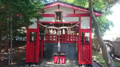 湯倉神社の末社・摂社