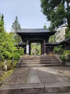 東長谷寺　薬王院の山門・神門