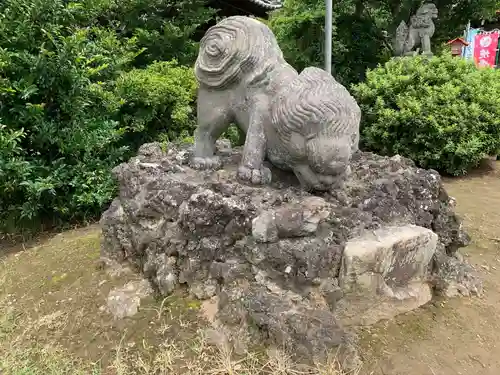 境香取神社の狛犬