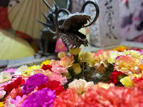 札幌諏訪神社の手水舎