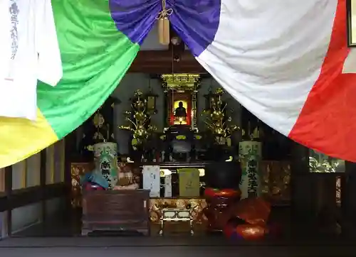 中之坊寺の本殿・本堂