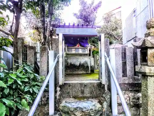 新宮坂神社の本殿