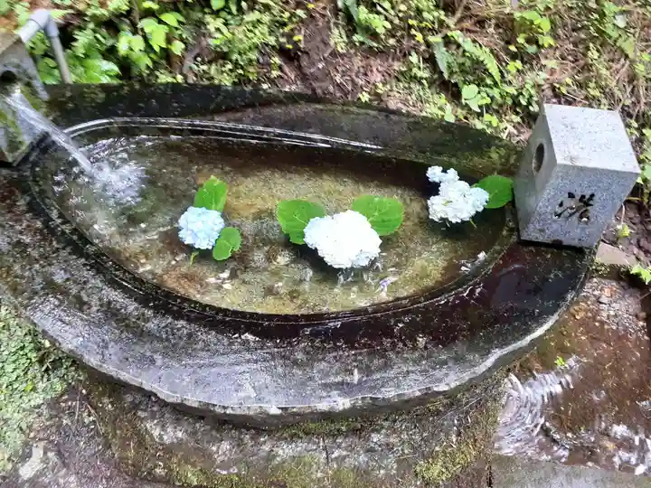 天台寺の手水舎