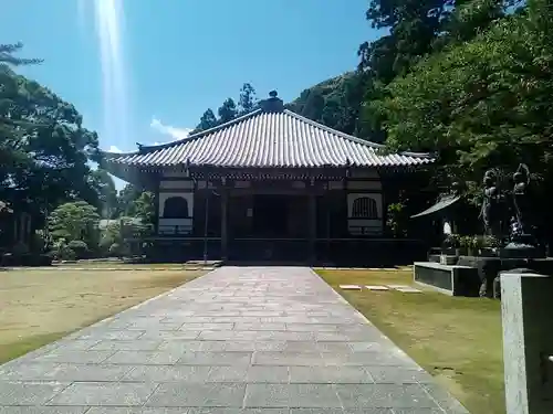 補陀洛山寺の本殿・本堂