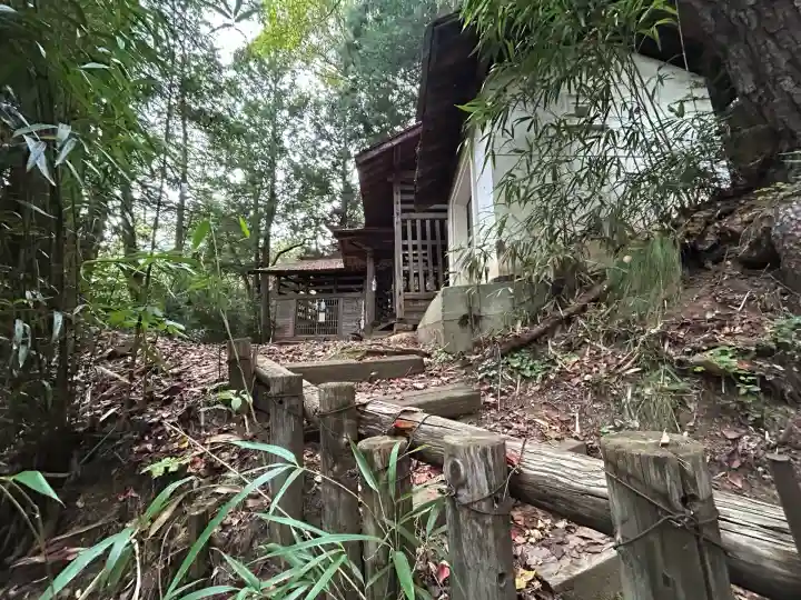 御射山三社護符社(長野県)