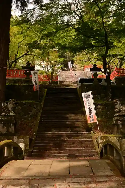 金櫻神社(山梨県)