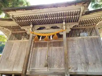 竃神社の本殿・本堂