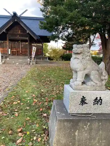 神居神社遥拝所の狛犬