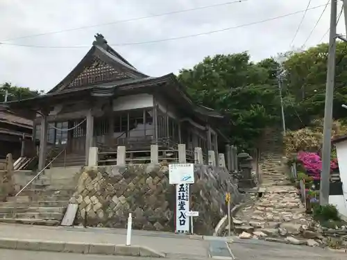 赤神神社の本殿・本堂
