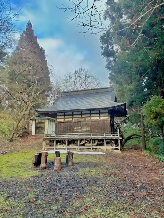 蚊里田八幡宮の{uncategorized: "未分類", other: "その他", undefined: "問題あり", building: "その他建物", grave: "お墓", sacred_gate: "鳥居", guardian: "狛犬", statue: "像", buddha: "仏像", history: "歴史", nature: "自然", garden: "庭園", animal: "動物", pagoda: "塔", temizu: "手水舎", mountain_gate: "山門・神門", sanctuary: "本殿・本堂", subordinate: "末社・摂社", art: "芸術", scenery: "景色", jizo: "地蔵", ema: "絵馬", goshuin: "御朱印", omikuji: "おみくじ", items: "授与品その他", amulet: "お守り", goshuincho: "御朱印帳", eats: "食事", festival: "お祭り", votive_dance: "神楽", shichigosan: "七五三参", wedding: "結婚式", experience: "体験その他", initially: "初詣", around: "周辺", anti_infection: "感染症対策"}