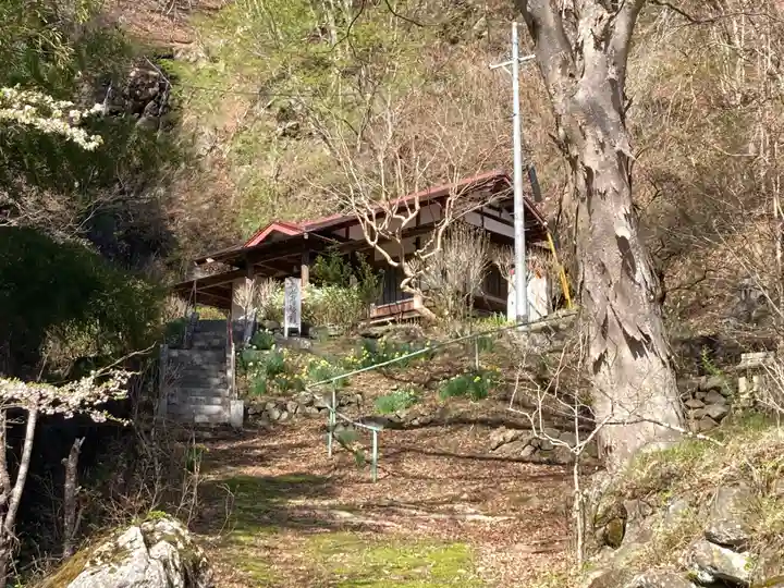 穴清水祖師堂(長野県)