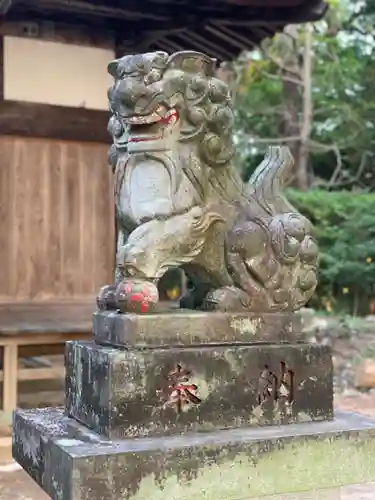 雨引千勝神社の狛犬