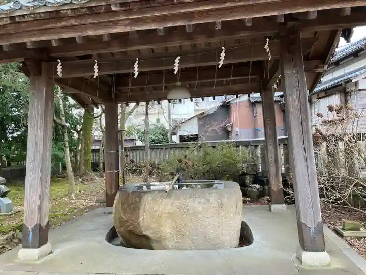 安田八幡宮(新潟県)