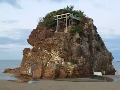 稲佐の浜 弁天島(島根県)