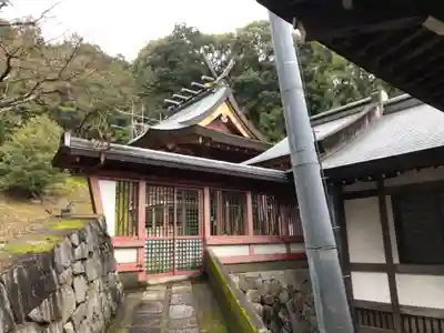 岡田國神社の本殿・本堂