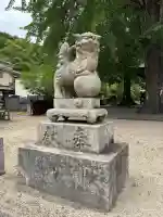 賀羅加波神社の{uncategorized: "未分類", other: "その他", undefined: "問題あり", building: "その他建物", grave: "お墓", sacred_gate: "鳥居", guardian: "狛犬", statue: "像", buddha: "仏像", history: "歴史", nature: "自然", garden: "庭園", animal: "動物", pagoda: "塔", temizu: "手水舎", mountain_gate: "山門・神門", sanctuary: "本殿・本堂", subordinate: "末社・摂社", art: "芸術", scenery: "景色", jizo: "地蔵", ema: "絵馬", goshuin: "御朱印", omikuji: "おみくじ", items: "授与品その他", amulet: "お守り", goshuincho: "御朱印帳", eats: "食事", festival: "お祭り", votive_dance: "神楽", shichigosan: "七五三参", wedding: "結婚式", experience: "体験その他", initially: "初詣", around: "周辺", anti_infection: "感染症対策"}