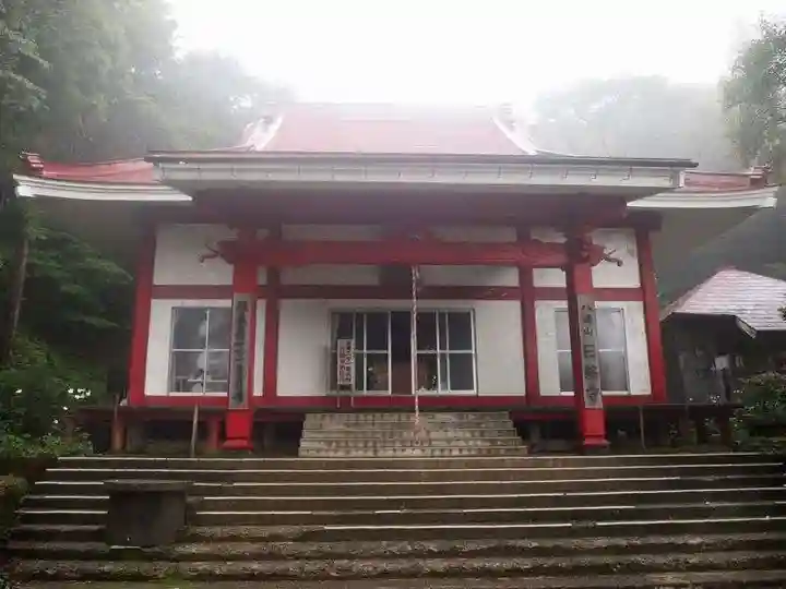 日輪寺の本殿・本堂