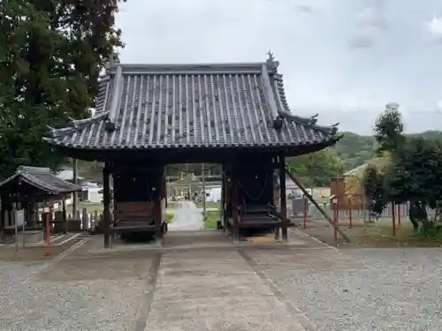 日吉神社の山門