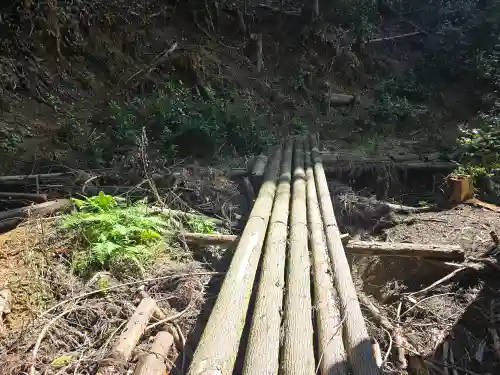 八阪神社（大神神社末社）・大峯社（大神神社雑社）・賃長社（大神神社雑社）・金比羅社（大神神社雑社）(奈良県)
