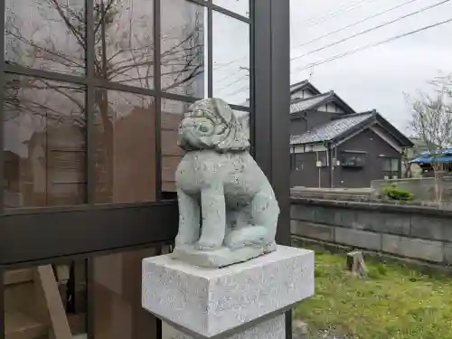 磐座神社の{uncategorized: "未分類", other: "その他", undefined: "問題あり", building: "その他建物", grave: "お墓", sacred_gate: "鳥居", guardian: "狛犬", statue: "像", buddha: "仏像", history: "歴史", nature: "自然", garden: "庭園", animal: "動物", pagoda: "塔", temizu: "手水舎", mountain_gate: "山門・神門", sanctuary: "本殿・本堂", subordinate: "末社・摂社", art: "芸術", scenery: "景色", jizo: "地蔵", ema: "絵馬", goshuin: "御朱印", omikuji: "おみくじ", items: "授与品その他", amulet: "お守り", goshuincho: "御朱印帳", eats: "食事", festival: "お祭り", votive_dance: "神楽", shichigosan: "七五三参", wedding: "結婚式", experience: "体験その他", initially: "初詣", around: "周辺", anti_infection: "感染症対策"}