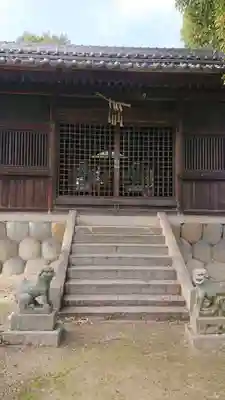 神明社(長野)の狛犬