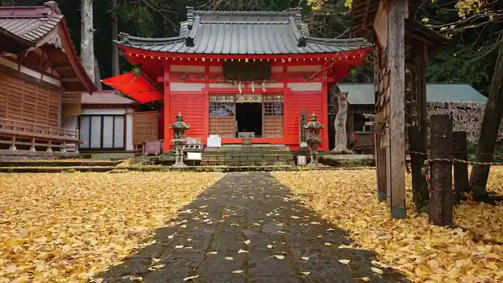 伊那下神社の本殿・本堂