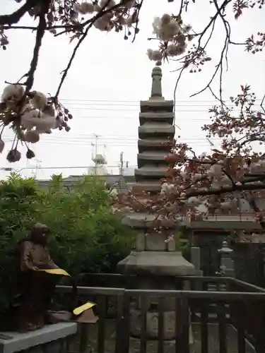 引接寺（千本ゑんま堂）の塔