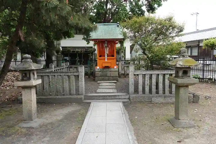 巨椋神社の末社・摂社