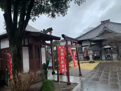 妙建寺の本殿・本堂