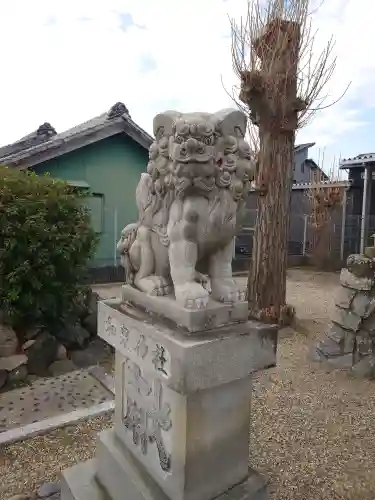 和泉神社の{uncategorized: "未分類", other: "その他", undefined: "問題あり", building: "その他建物", grave: "お墓", sacred_gate: "鳥居", guardian: "狛犬", statue: "像", buddha: "仏像", history: "歴史", nature: "自然", garden: "庭園", animal: "動物", pagoda: "塔", temizu: "手水舎", mountain_gate: "山門・神門", sanctuary: "本殿・本堂", subordinate: "末社・摂社", art: "芸術", scenery: "景色", jizo: "地蔵", ema: "絵馬", goshuin: "御朱印", omikuji: "おみくじ", items: "授与品その他", amulet: "お守り", goshuincho: "御朱印帳", eats: "食事", festival: "お祭り", votive_dance: "神楽", shichigosan: "七五三参", wedding: "結婚式", experience: "体験その他", initially: "初詣", around: "周辺", anti_infection: "感染症対策"}