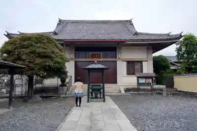 長伝寺の本殿・本堂