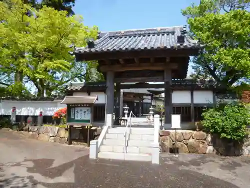 高寅寺の山門・神門
