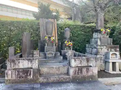 勧行寺(神奈川県)