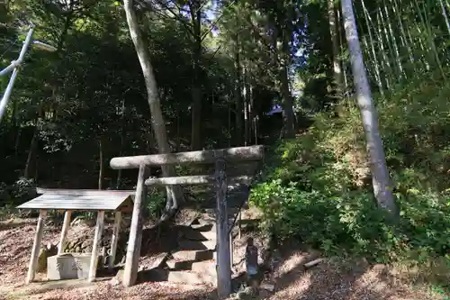 塩澤神社の鳥居