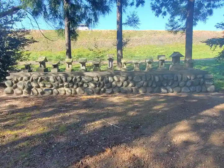 御厨神社(福富町)の末社・摂社