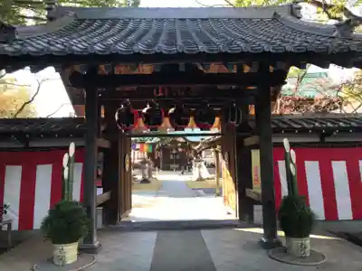 西明寺の山門・神門