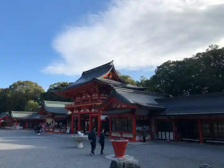 近江神宮の{uncategorized: "未分類", other: "その他", undefined: "問題あり", building: "その他建物", grave: "お墓", sacred_gate: "鳥居", guardian: "狛犬", statue: "像", buddha: "仏像", history: "歴史", nature: "自然", garden: "庭園", animal: "動物", pagoda: "塔", temizu: "手水舎", mountain_gate: "山門・神門", sanctuary: "本殿・本堂", subordinate: "末社・摂社", art: "芸術", scenery: "景色", jizo: "地蔵", ema: "絵馬", goshuin: "御朱印", omikuji: "おみくじ", items: "授与品その他", amulet: "お守り", goshuincho: "御朱印帳", eats: "食事", festival: "お祭り", votive_dance: "神楽", shichigosan: "七五三参", wedding: "結婚式", experience: "体験その他", initially: "初詣", around: "周辺", anti_infection: "感染症対策"}
